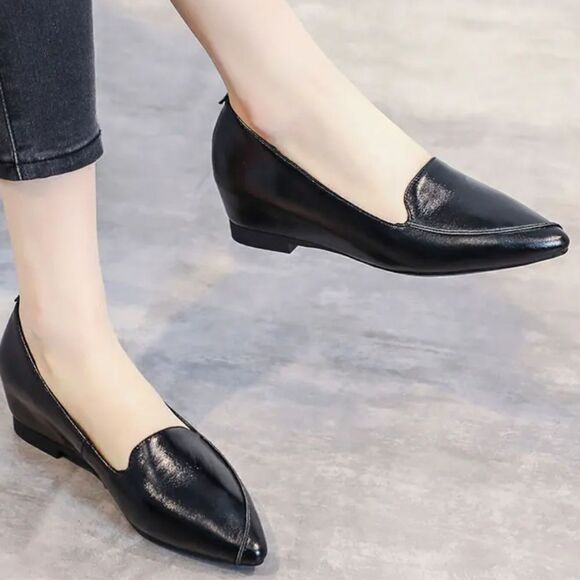 BRAND NEW NAUTICA YAFFA POINTED TOE WOMEN'S LOAFER - Picture 1 of 16